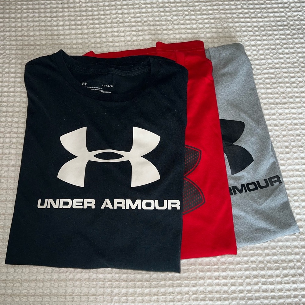 Under Armour T-Shirt Bundle - Black, Red, and Gray